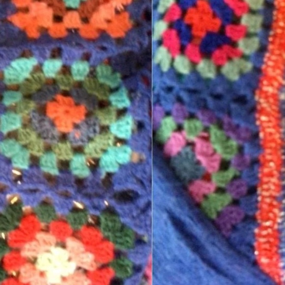 CLOSEOUT CYBER ♥️🩷♥️! Boho Crochet Square crop sweater - Picture 4 of 4